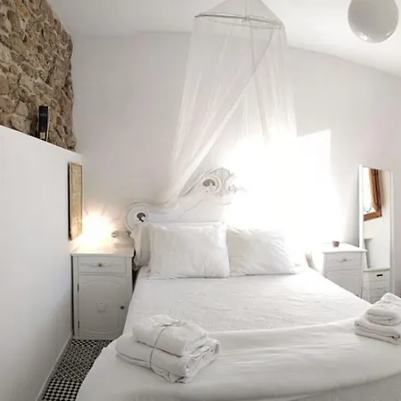 Bed and breakfast Madeinfofan Rural Con Jardin (adults Only) *